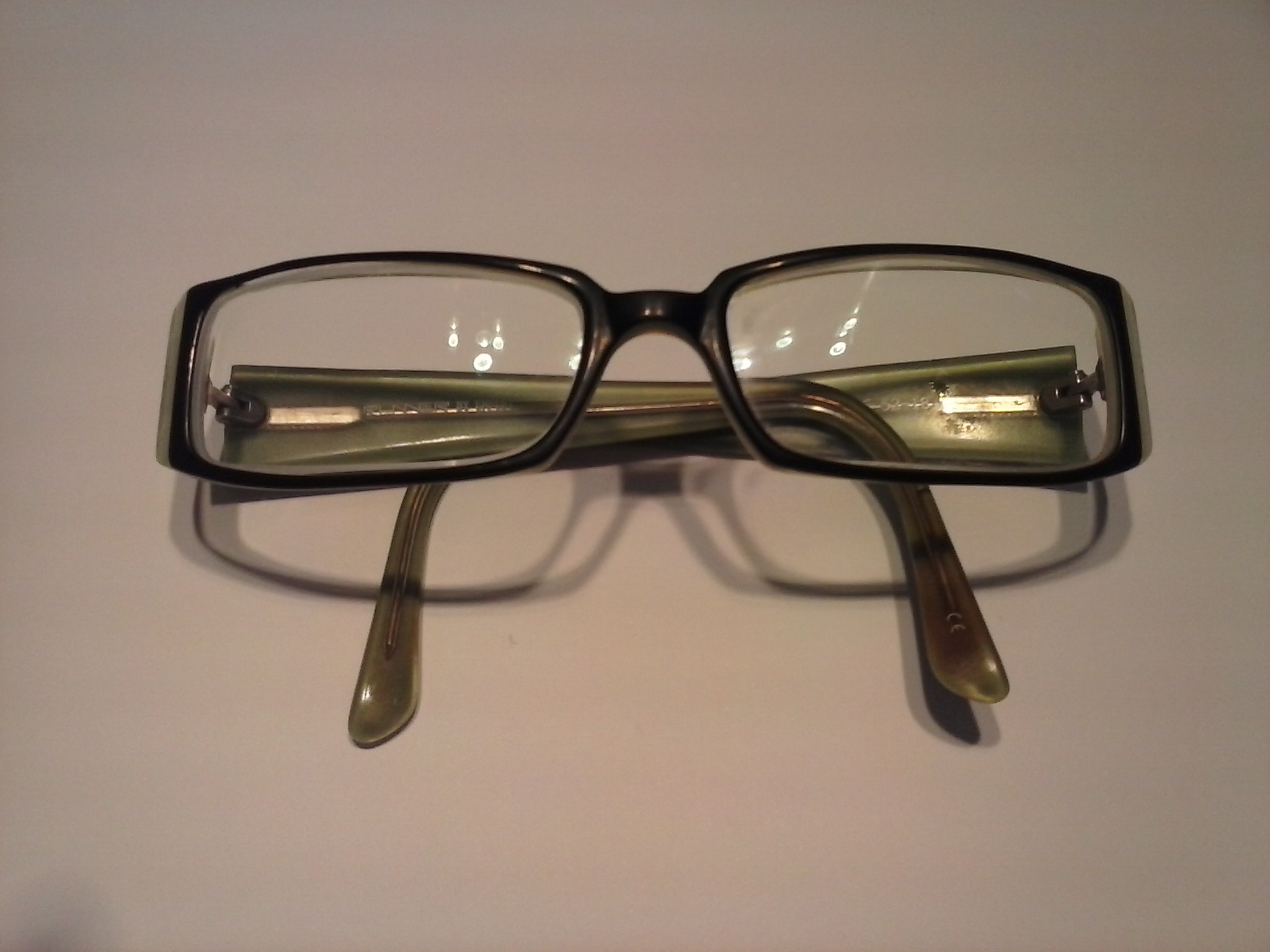 Como arreglar gafas de o metal rotas | Sanluis